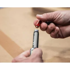 Nebo Lil Larry zaklamp grijs