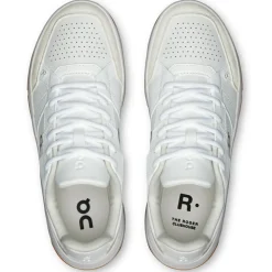 On THE ROGER Clubhouse schoenen dames white ivory