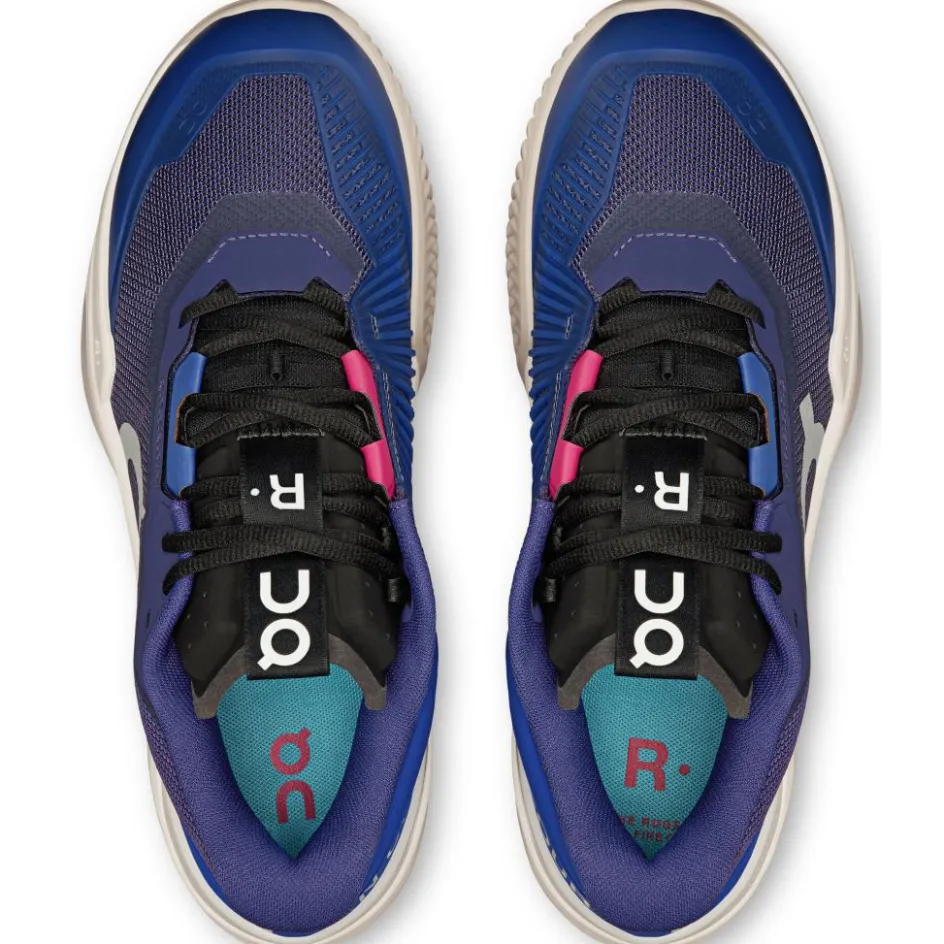 On THE ROGER Pro Fire Clay tennisschoenen heren currant horiz