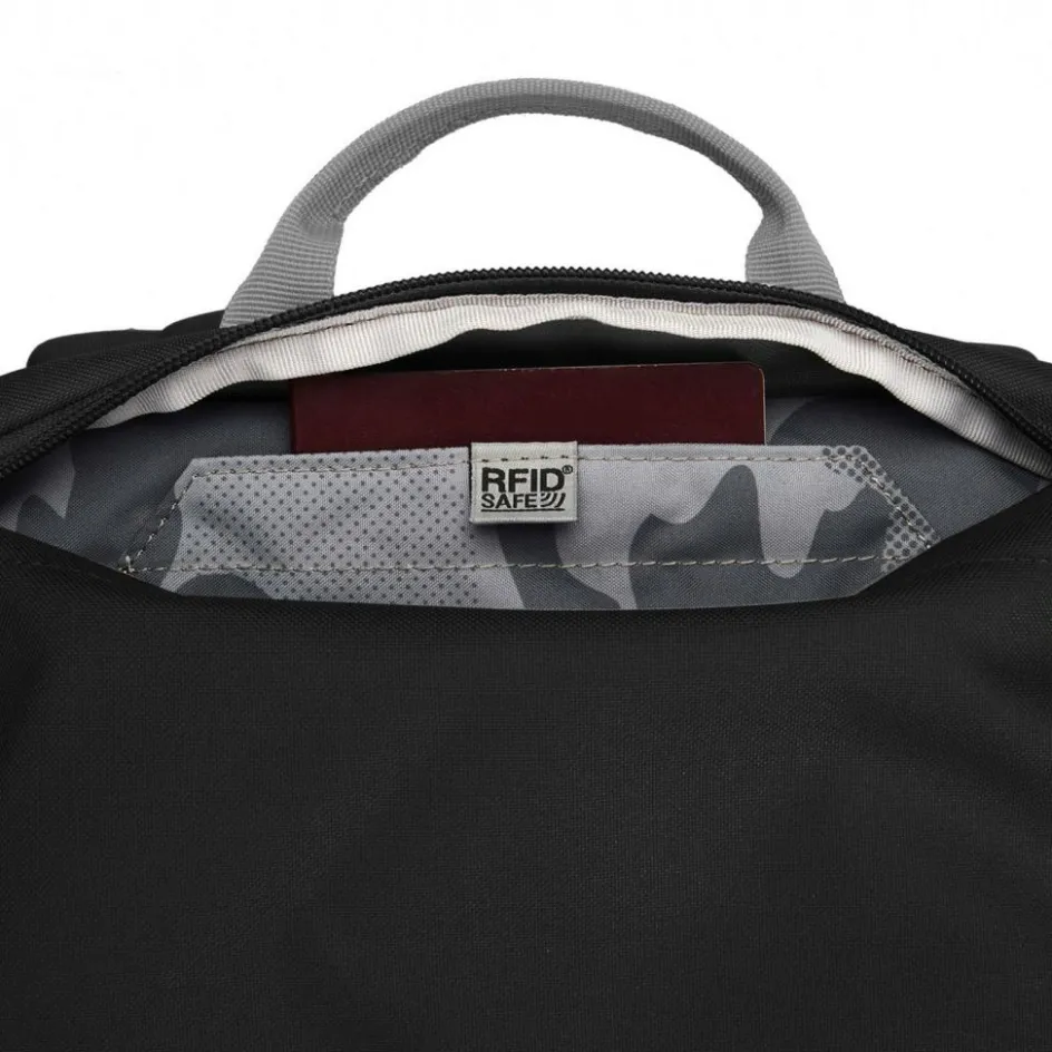 Discount PacSafe GO Anti Theft Carry On rugzak 44 liter jet black